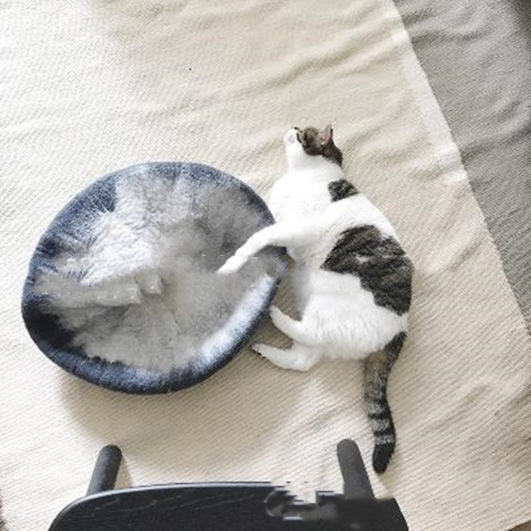 Two-Tone Felt Cat Nest