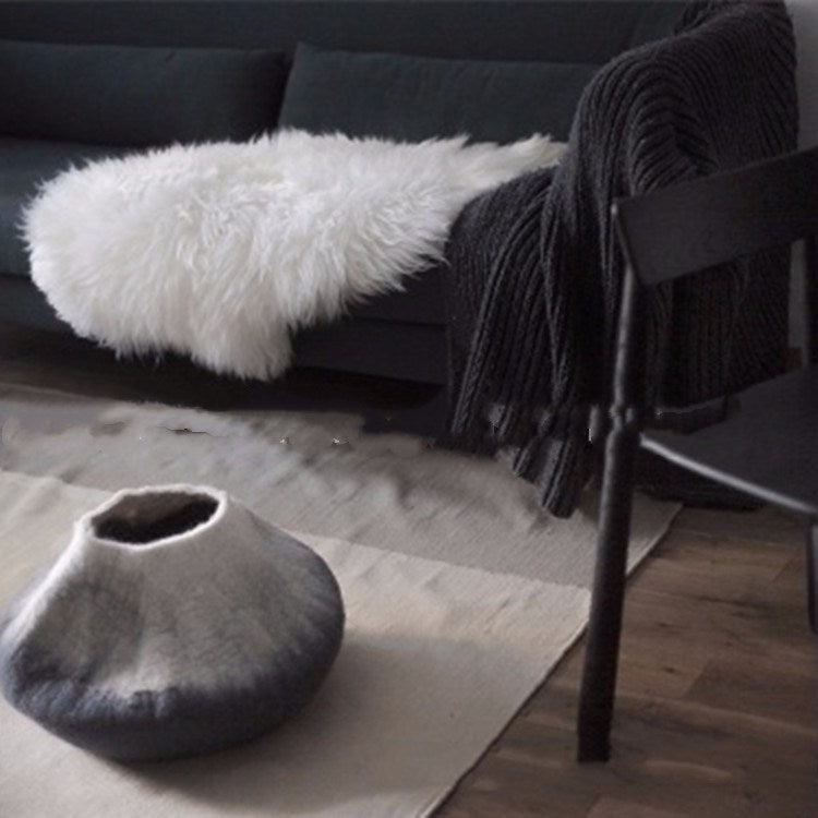 Two-Tone Felt Cat Nest